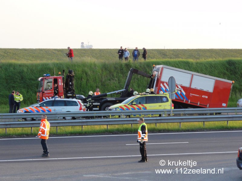 N62 westerscheldetunnelweg driewegen 040620135.jpg